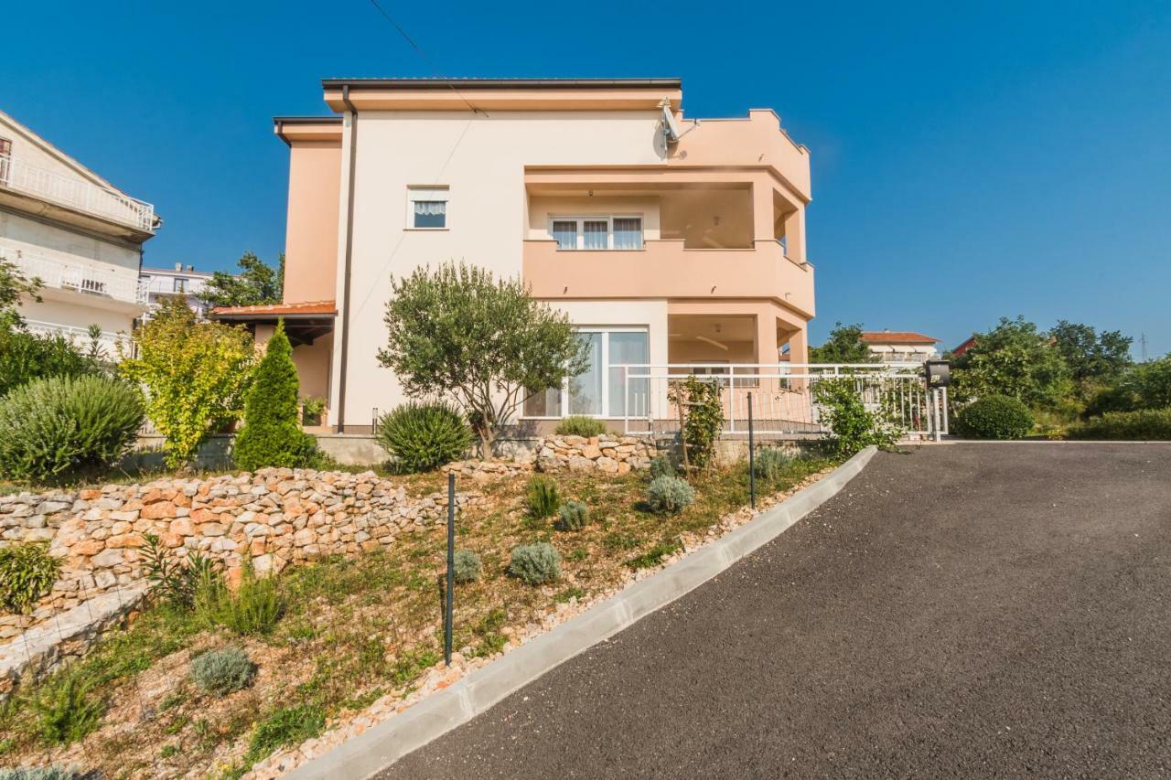 Apartman Klara Crikvenica Exteriör bild