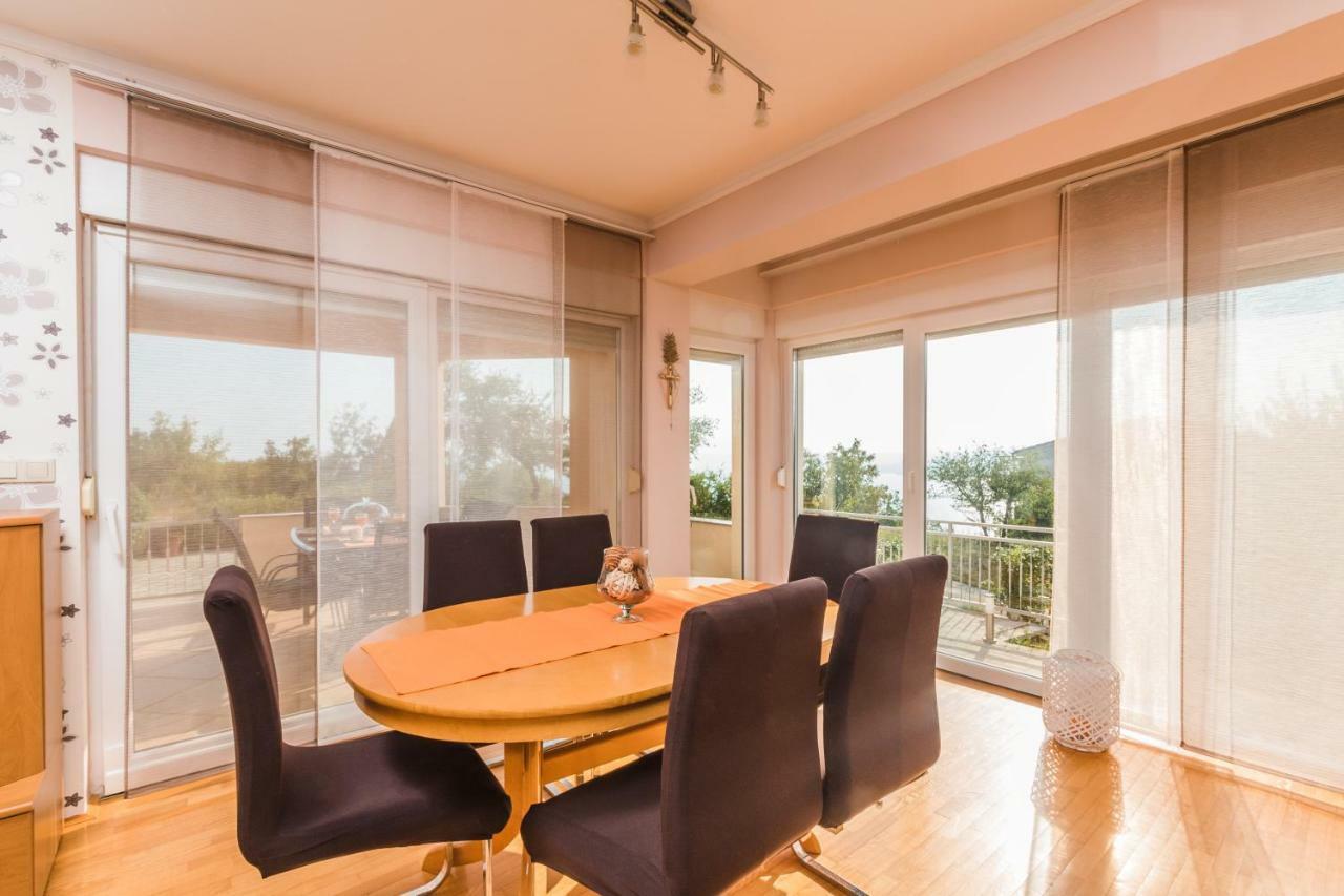 Apartman Klara Crikvenica Exteriör bild