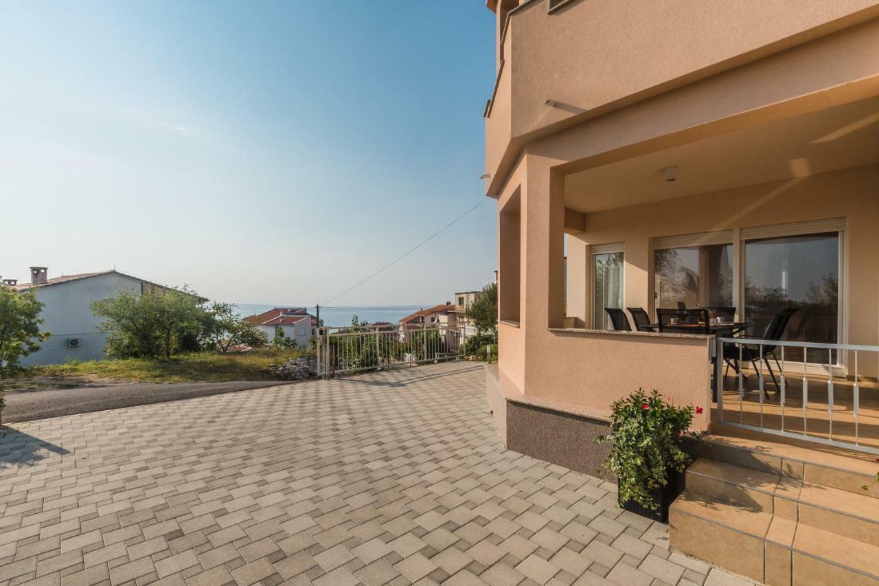 Apartman Klara Crikvenica Exteriör bild